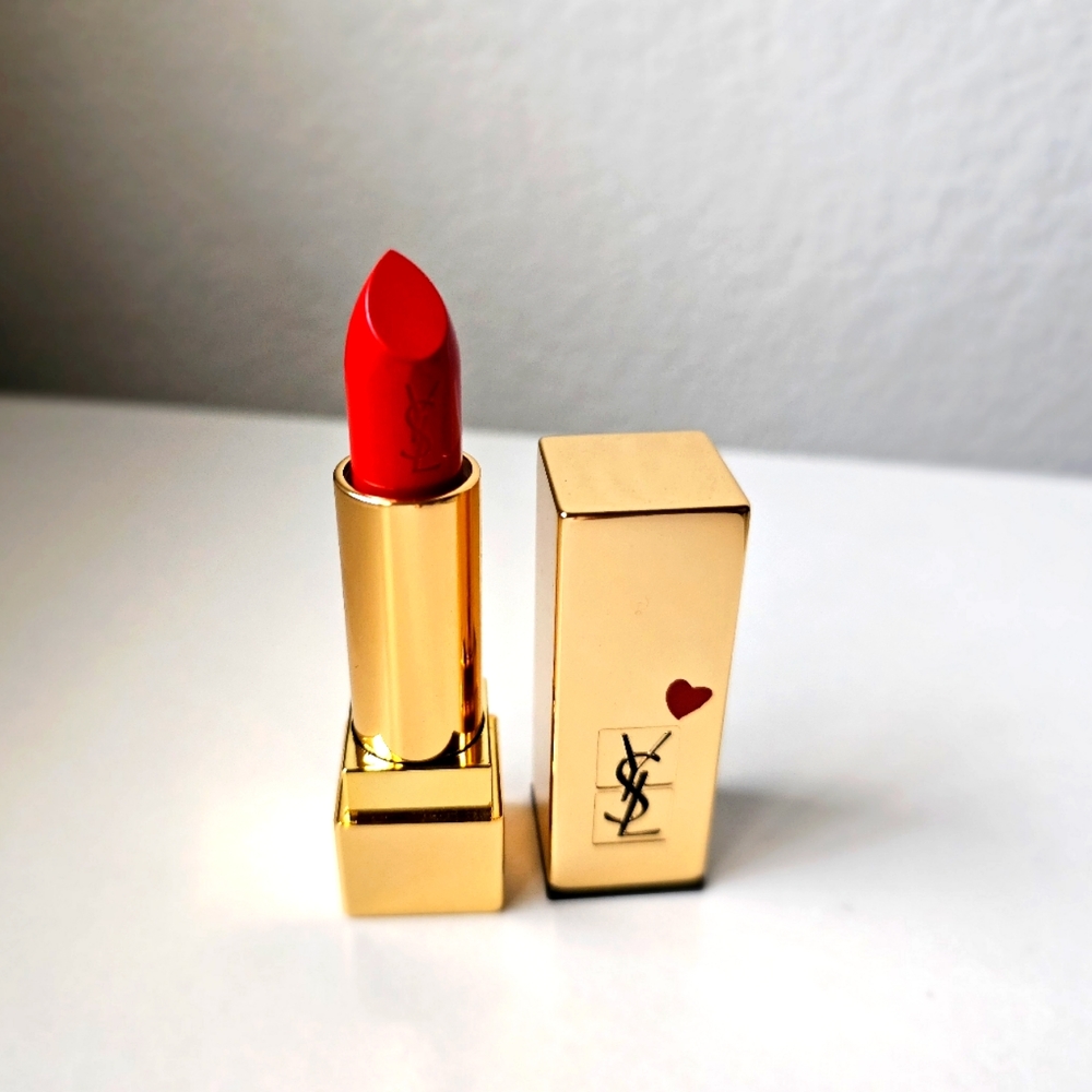 New YSL 💄 limited edition rare heart Lipstick Rouge Pur Couture in Red #01 - Picture 1 of 4